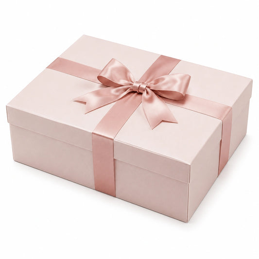 Boîte cadeau 30 x 22 x 10 cm en carton rose avec ruban satiné décoratif