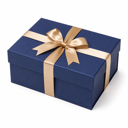 Boîte cadeau 30 x 20 x 10 cm en carton bleu marine et doré avec ruban satiné